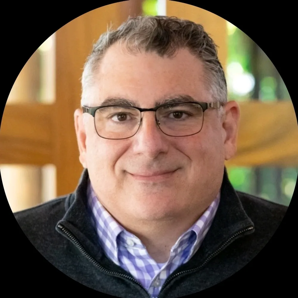 Mat Piscatella portrait